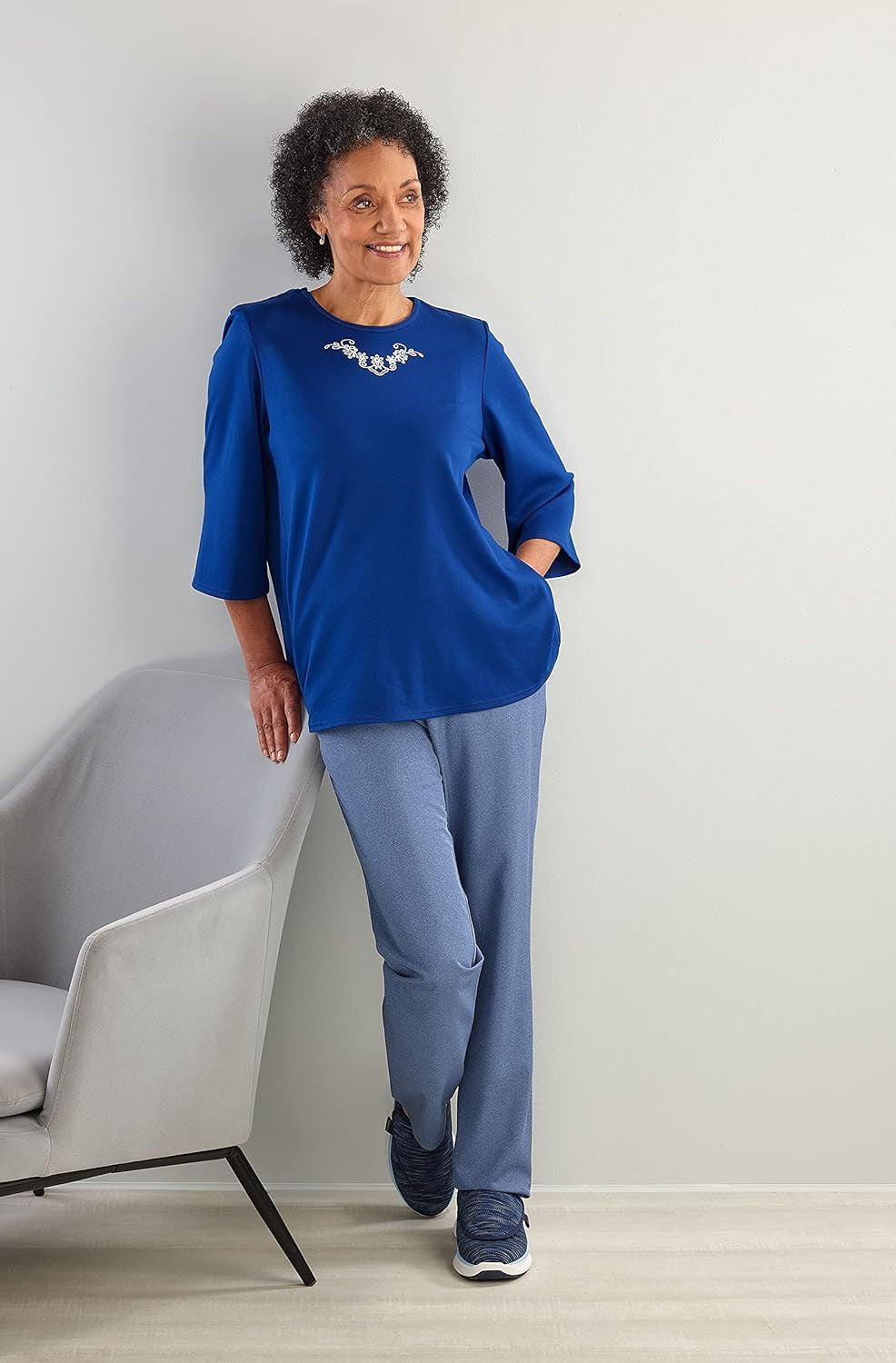 Women’S Open Back Adaptive Embroidered Neckline Design Top for Seniors - 3/4 Long Sleeve Scoop Shirt
